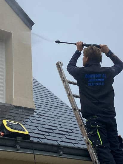 Rénovation de toiture en cours à Villemomble avec les toitures de Jacques